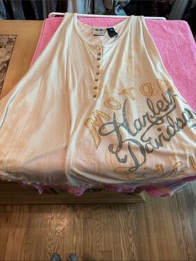 Harley-Davidson Cream and Gray Graphic Ribbed Tank